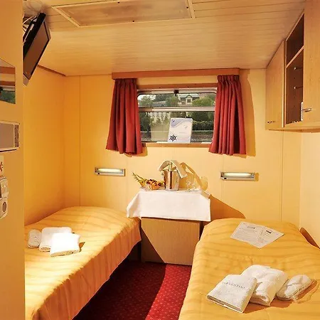 Botel Florentina Boat Prague