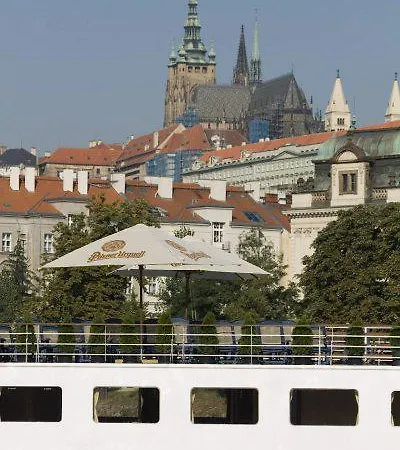 Florentina Boat Botel 3*